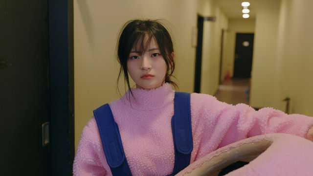 Hình ảnh gameplay Five Hearts Under One Roof season2-GoldBerg